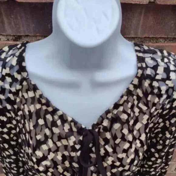 Theory Women's Black Gold Silk Blend Square Burnout Peplum Tie Neck Blouse S NWT - Picture 5 of 8